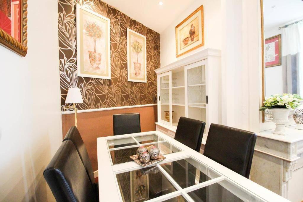 Grand Appartement Pour 4 Personnes/ Cours Lieutaud Marsella Exterior foto
